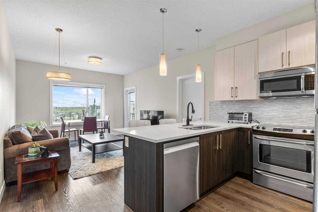 Picture for 220, 8 Sage Hill Terrace NW