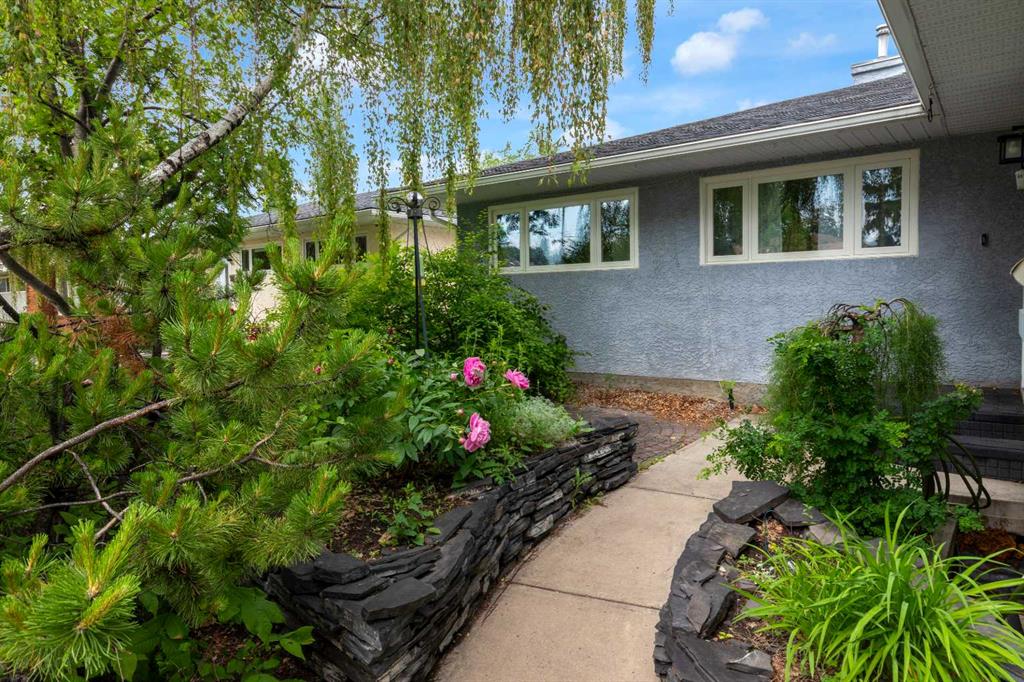 Picture for 47 Hillgrove Drive SW