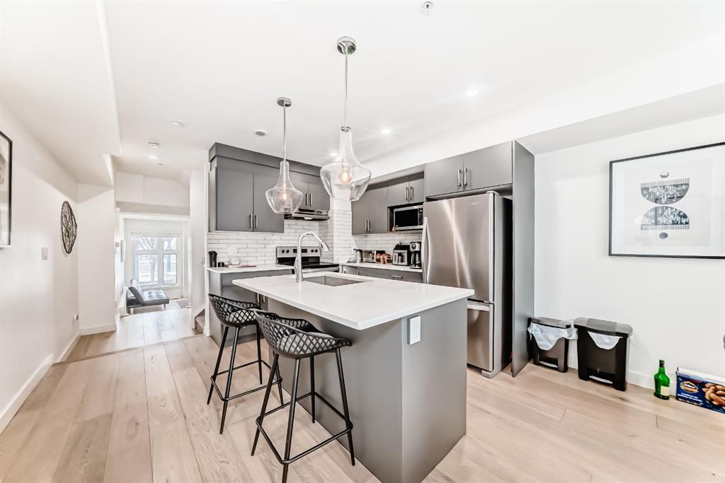 Picture for 108, 1632 20 Avenue NW