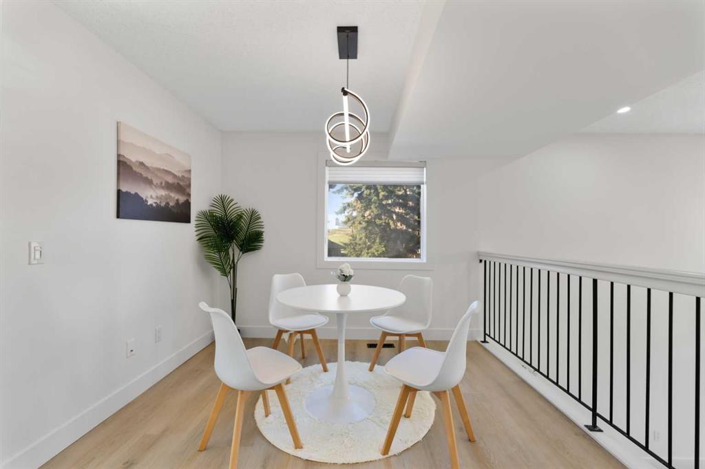 Picture for 26 Glamis Gardens SW https://www.cirrealty.ca/reb/creb/11/A2266311_19.jpg
