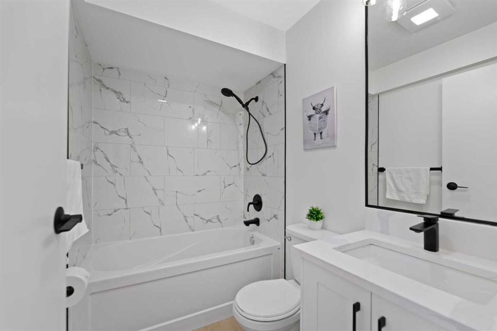 Picture for 26 Glamis Gardens SW https://www.cirrealty.ca/reb/creb/11/A2266311_32.jpg