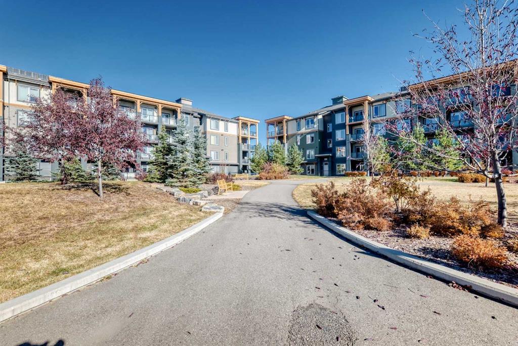 Picture for #305, 150 Auburn Meadows Manor SE https://www.cirrealty.ca/reb/creb/11/A2266411_30.jpg