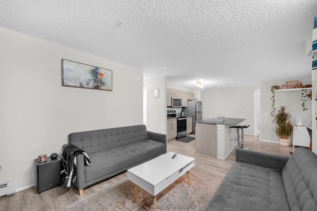 Picture for 3502, 4641 128 Avenue NE https://www.cirrealty.ca/reb/creb/11/A2266911_15.jpg