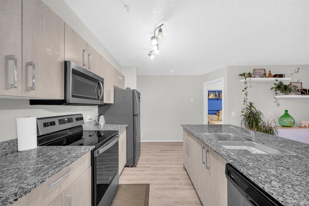 Picture for 3502, 4641 128 Avenue NE https://www.cirrealty.ca/reb/creb/11/A2266911_9.jpg