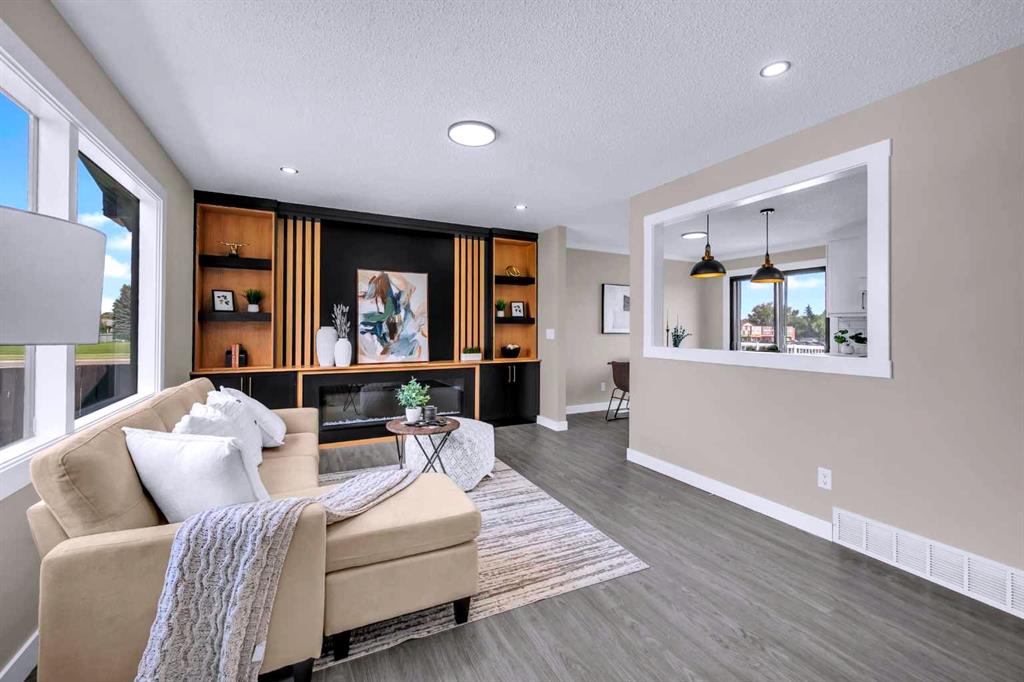 Picture for 951 Maitland Way NE