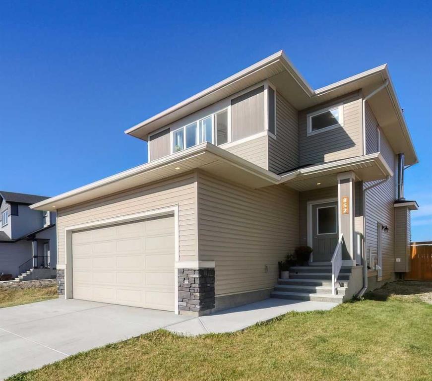 Picture for 852 Hampshire Crescent NE