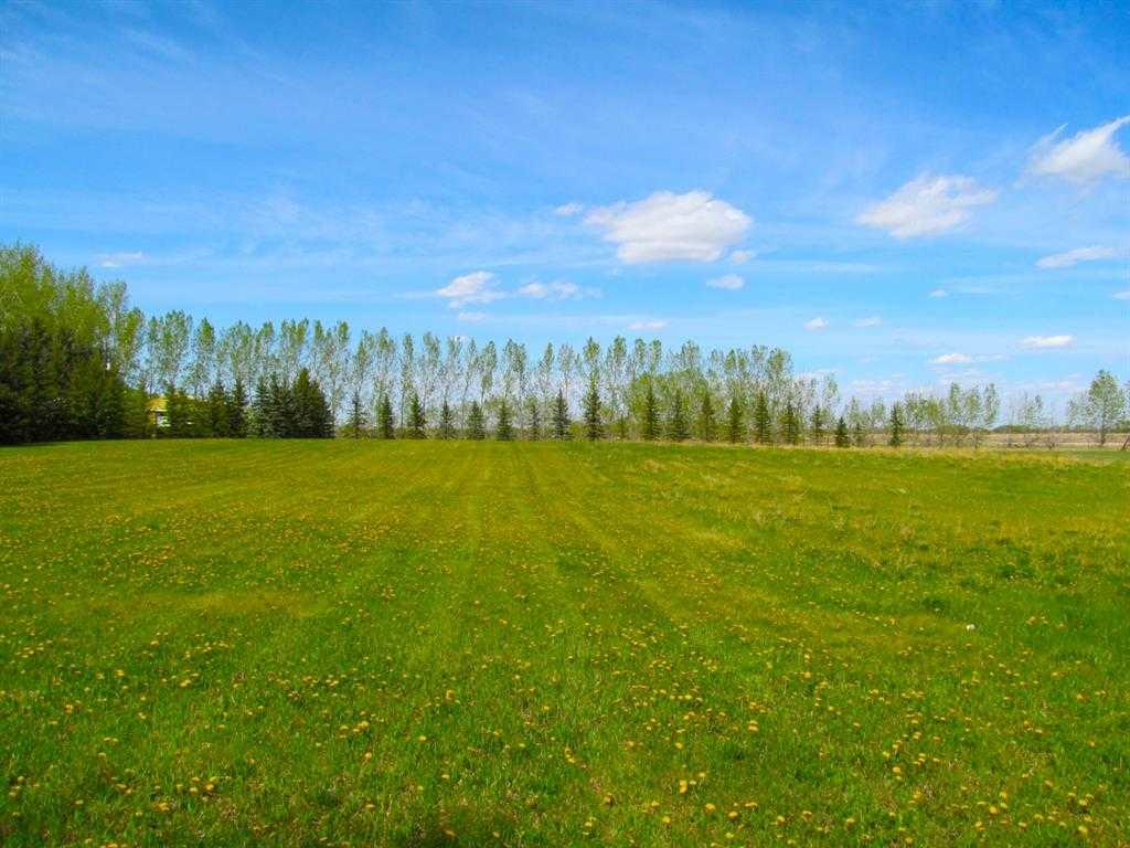 Picture for 275182 Glenmore Trail 