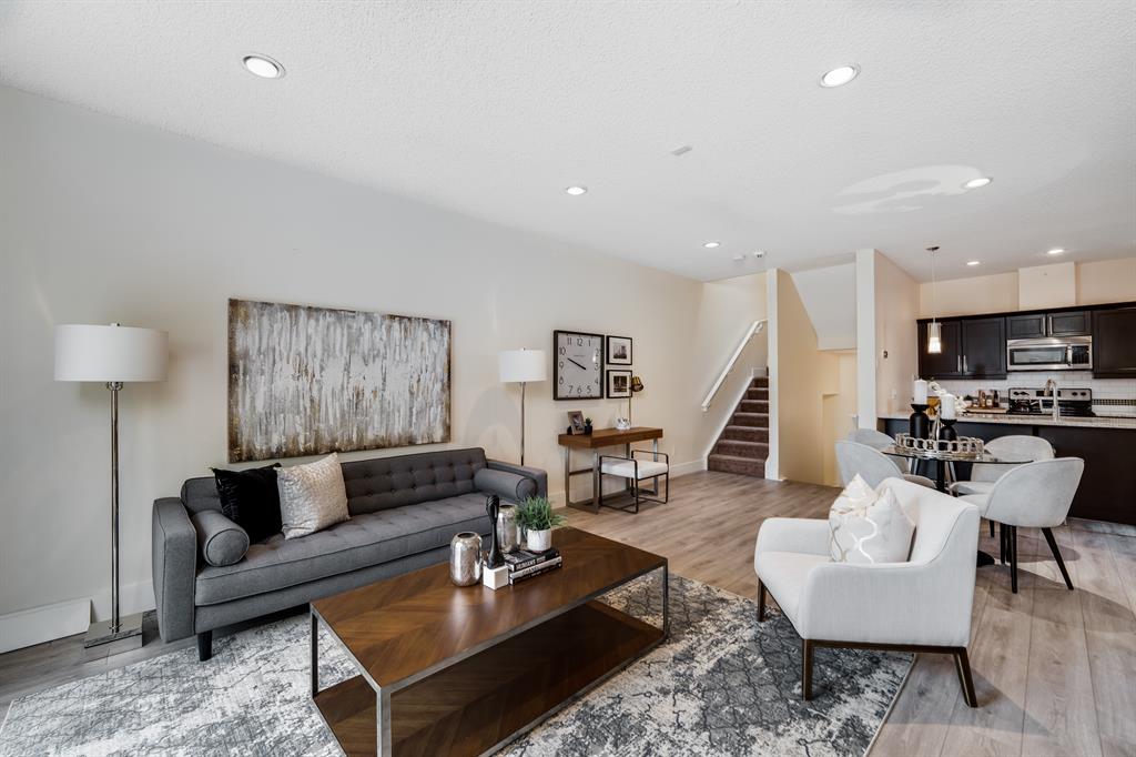 Picture for 2, 2008 12 Avenue SW