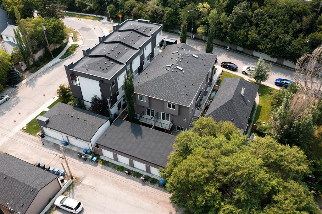 Picture for 2, 2008 12 Avenue SW