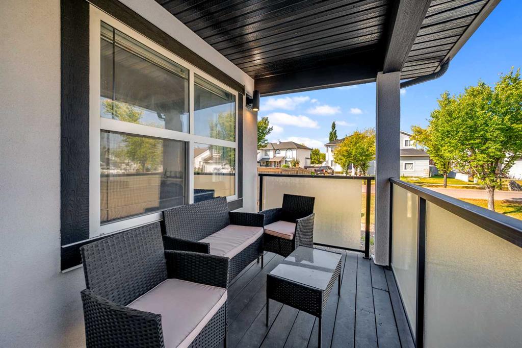 Picture for 80 Canoe Square SW