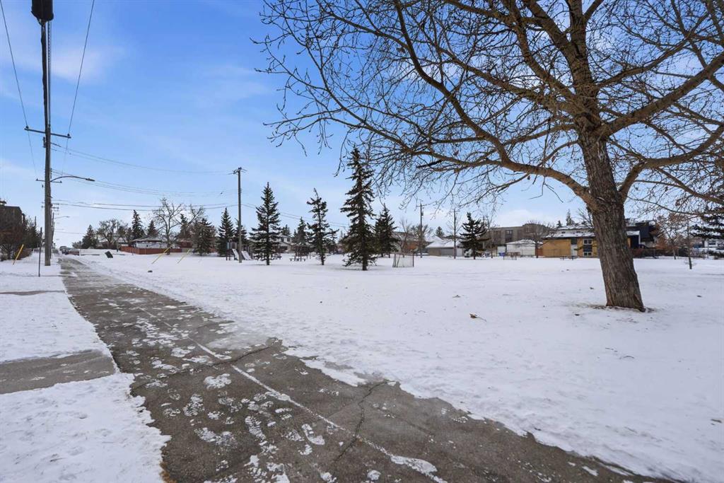 Picture for 217, 2715 12 Avenue SE