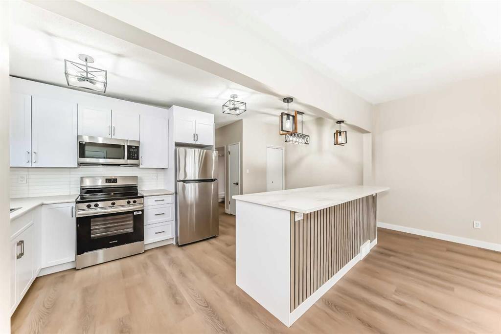 Picture for 7406-7408 Hunterfield Road NW