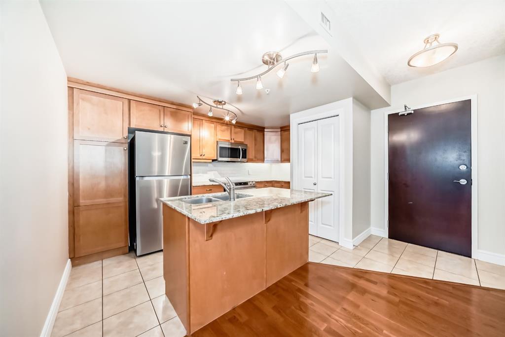 Picture for 701, 920 5 Avenue SW