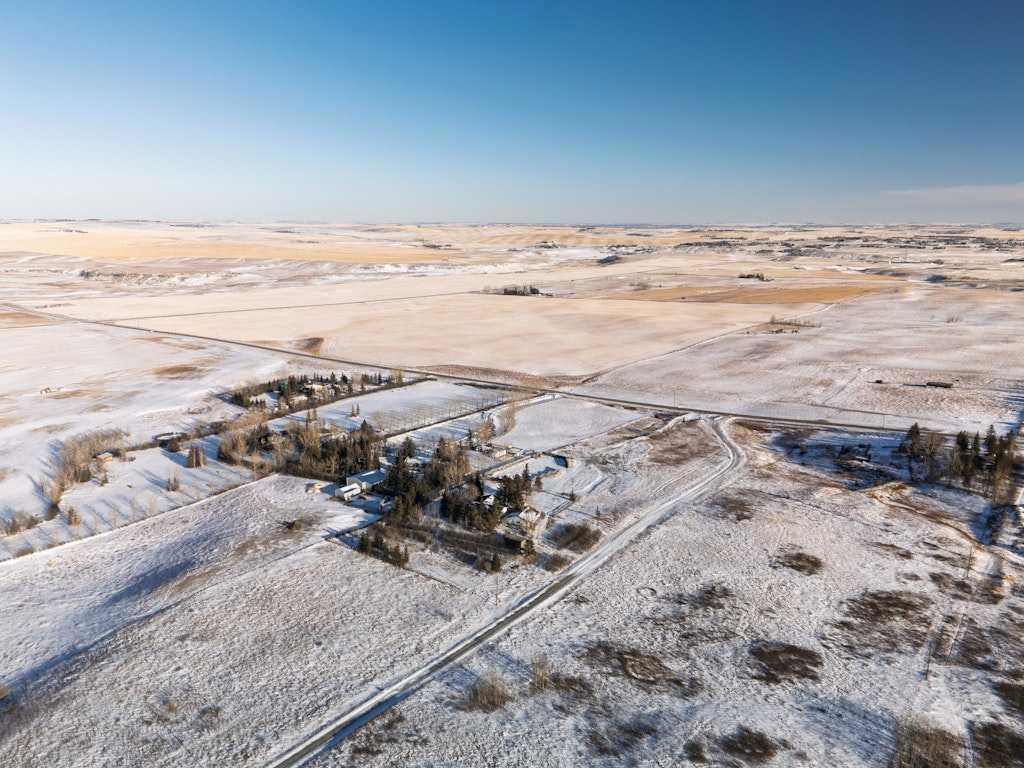 Picture for 260235 Range Road 23  