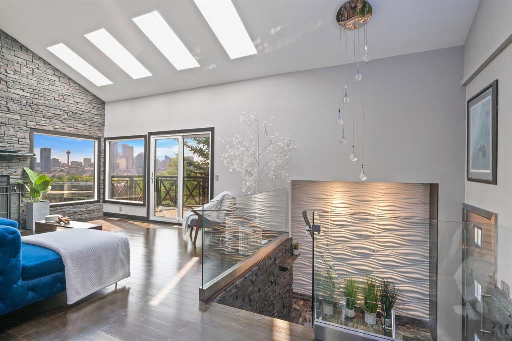 Picture for 618 10 Street NE