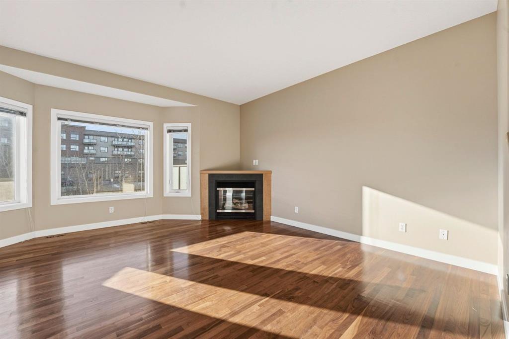 Picture for 33 Prominence Park SW