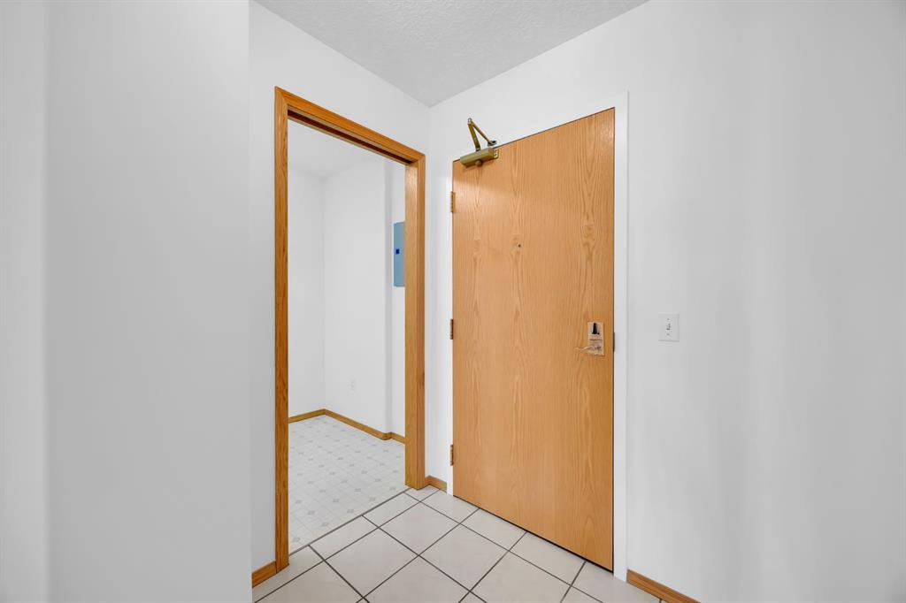 Picture for 311, 7239 Sierra Morena Boulevard SW