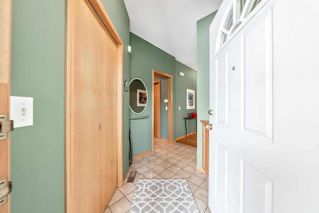 Picture for 18 Prominence View SW