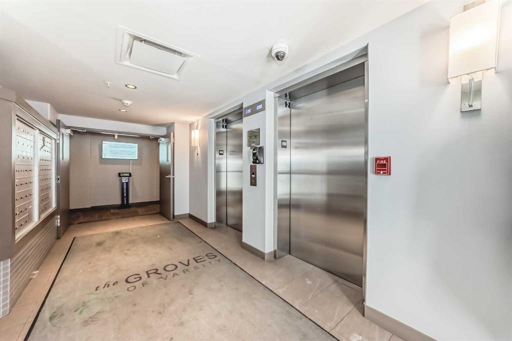 Picture for 310, 24 Varsity Estates Circle NW