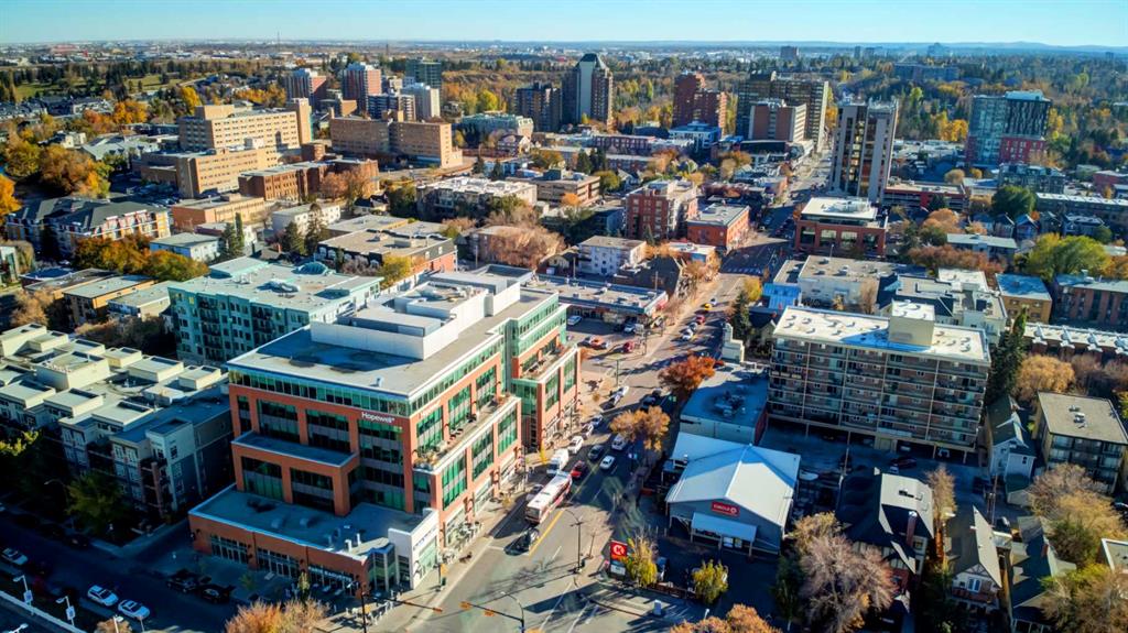 Picture for 3, 1921 5 Street SW