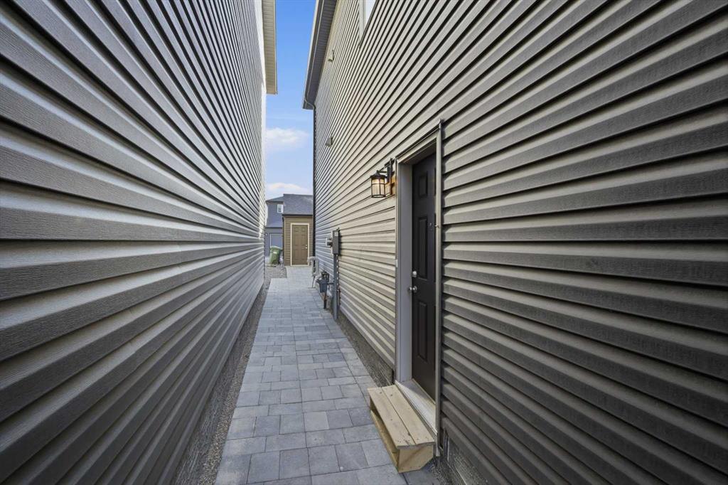 Picture for 21 Legacy Glen Place SE