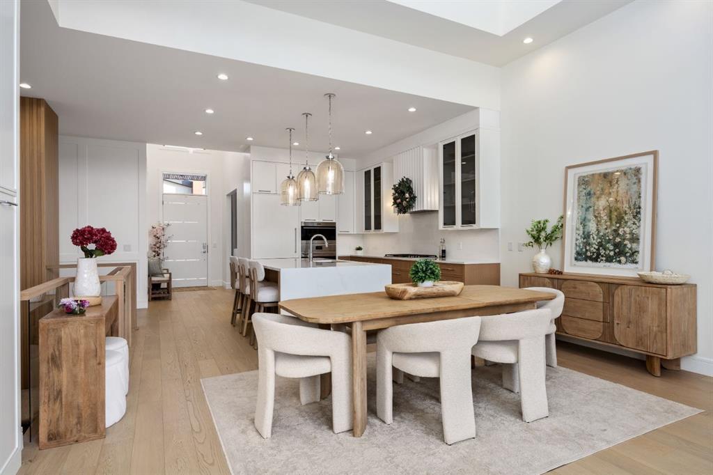 Picture for 307 Elveden Court SW