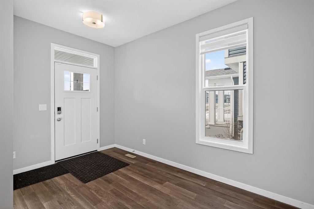 Picture for 953 West Lakeview Drive 