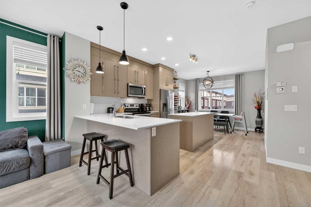 Picture for 4 Cornerstone Manor NE