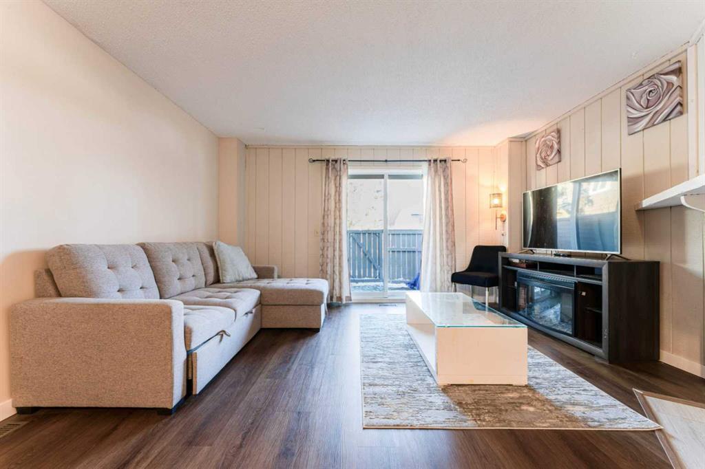 Picture for 1101, 829 Coach Bluff Crescent SW