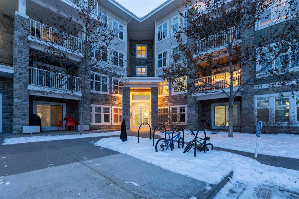 Picture for 3311, 11 Mahogany Row SE