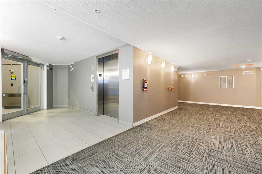 Picture for 3311, 11 Mahogany Row SE