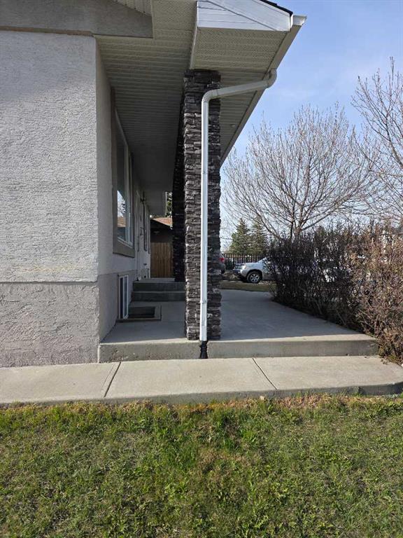 Picture for 3503 48 Street NE