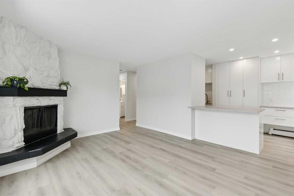 Picture for 31, 2414 14A Street 