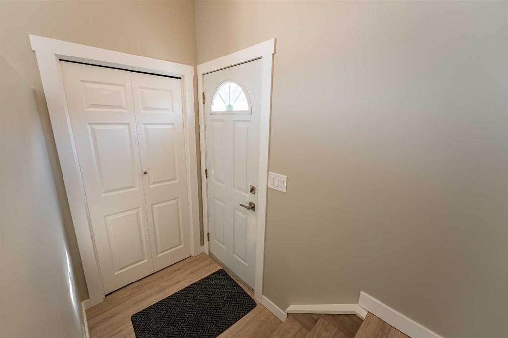 Picture for 528 Queensland Place SE