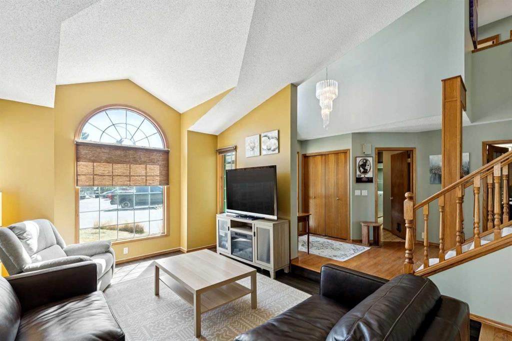 Picture for 111 Scenic Ridge Court NW