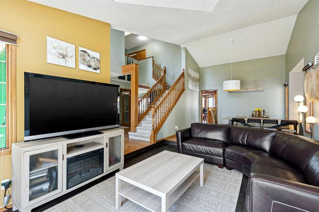 Picture for 111 Scenic Ridge Court NW