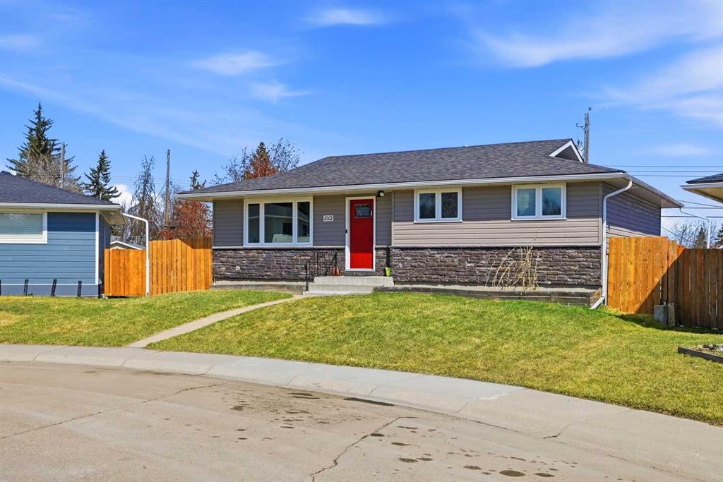 Picture for 1012 Riddell Place SE