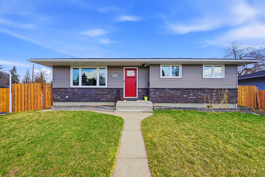 Picture for 1012 Riddell Place SE