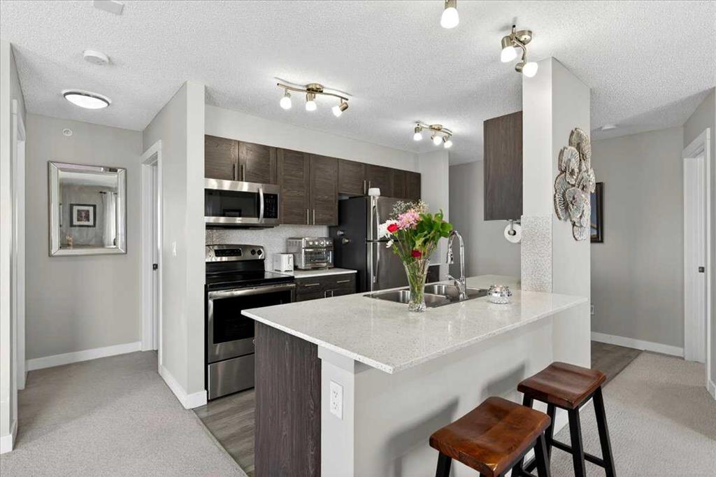 Picture for 401, 10 Kincora Glen Park NW
