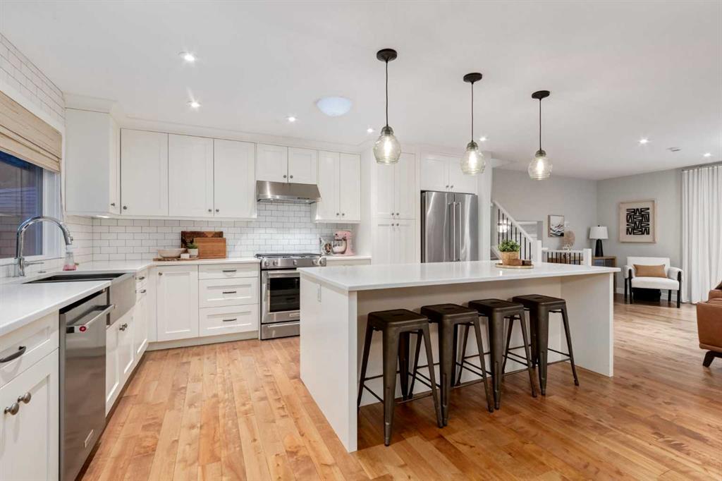 Picture for 7319 Keewatin Street SW