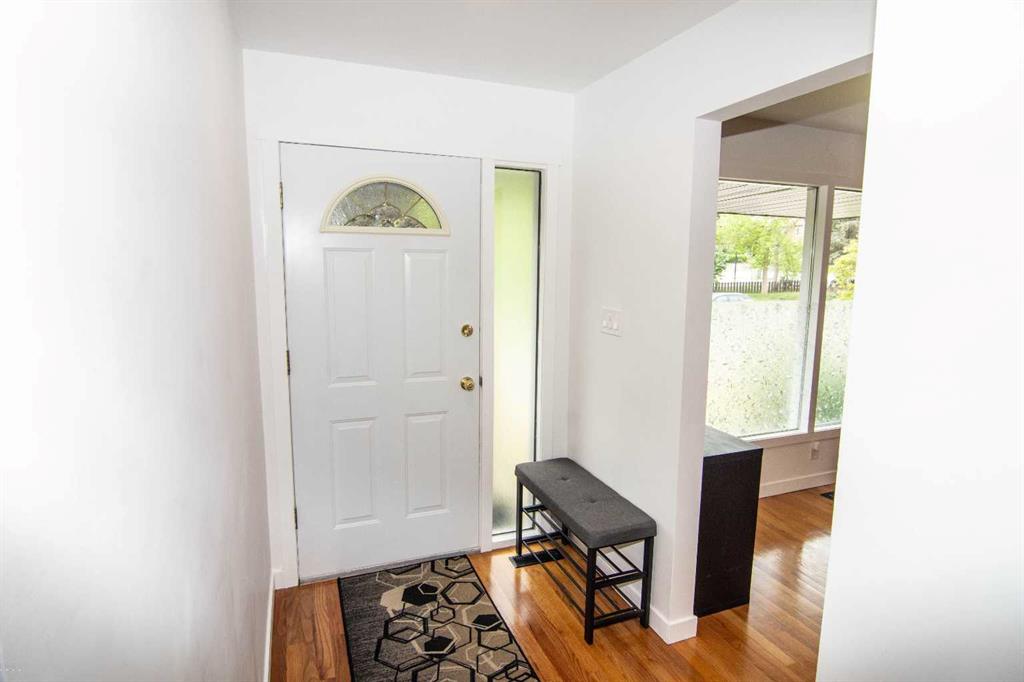 Picture for 235 Avonburn Road SE