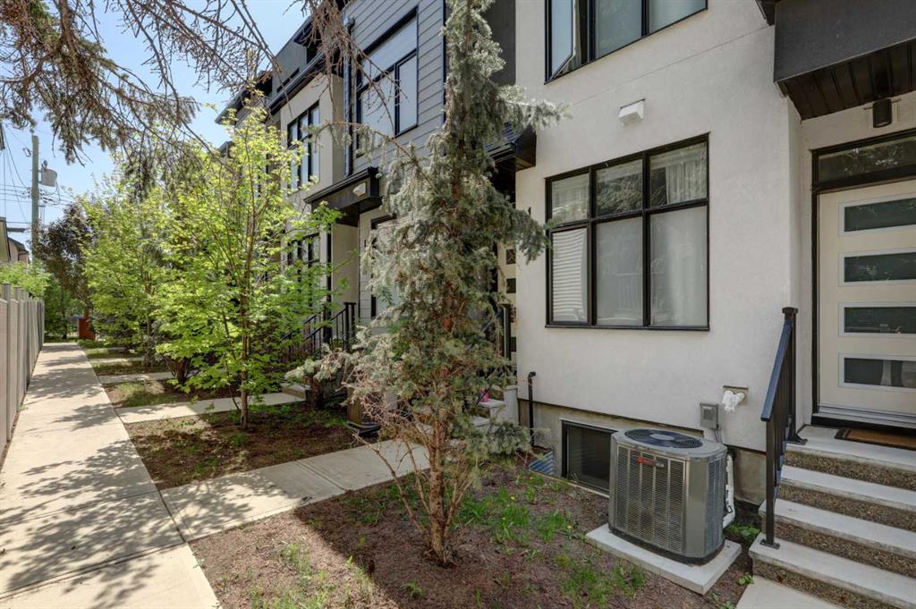 Picture for 111, 408 27 Avenue NE