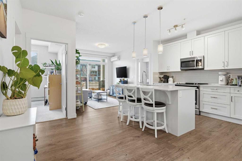 Picture for 104, 20 Walgrove Walk SE