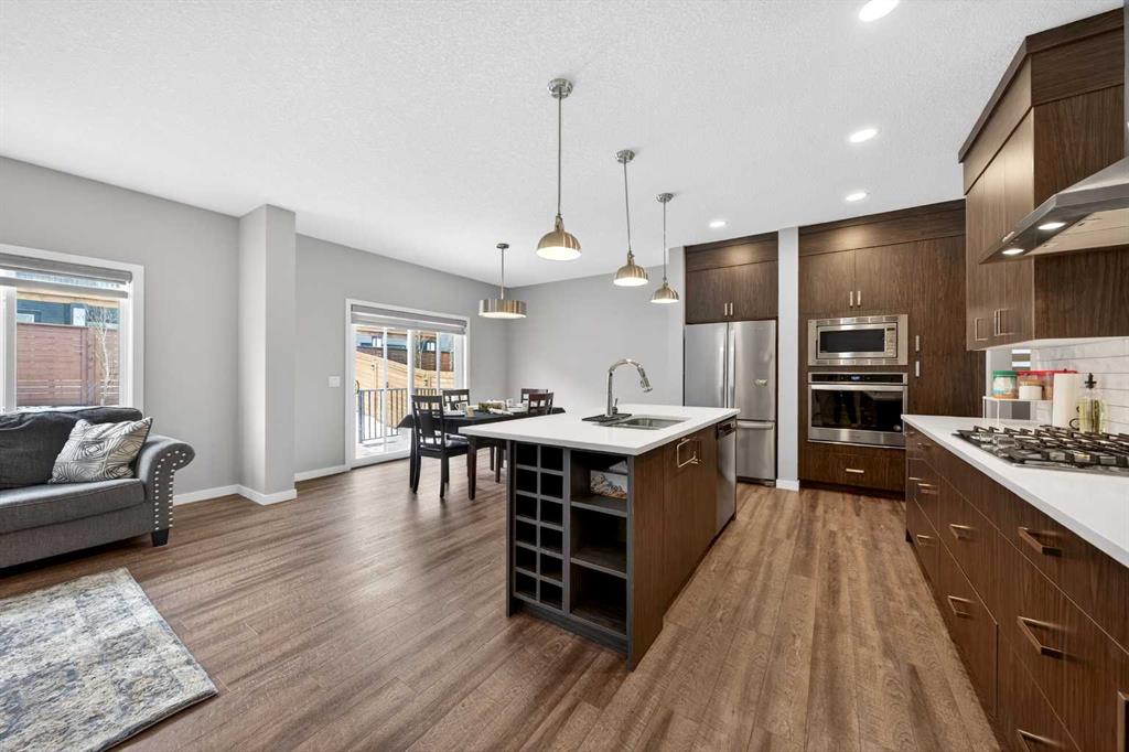 Picture for 48 Carringvue Street NW