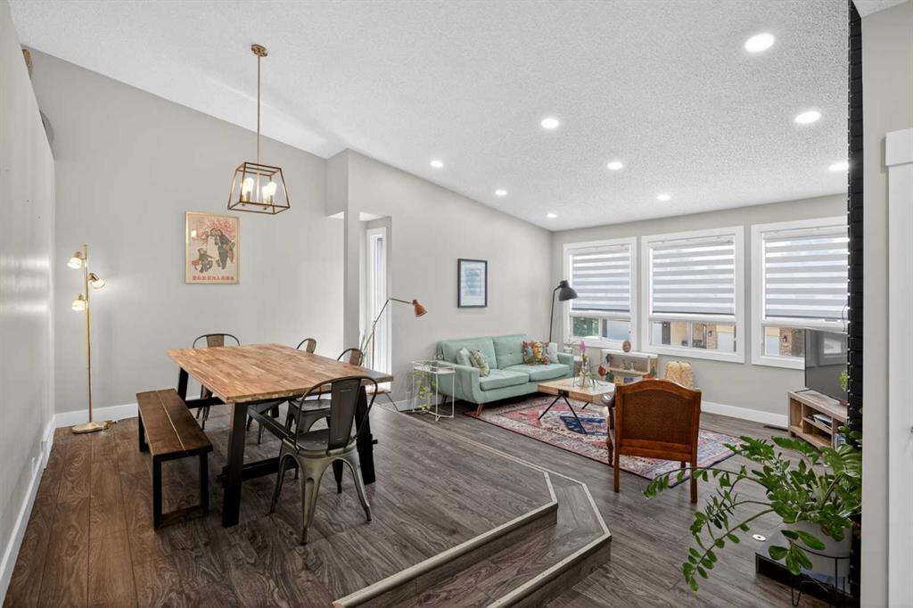 Picture for 76 Ranchridge Drive NW