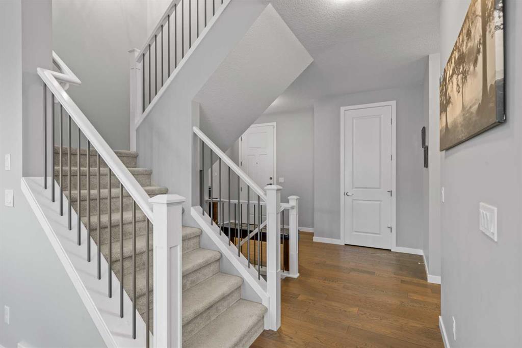 Picture for 240 Cranbrook Circle SE