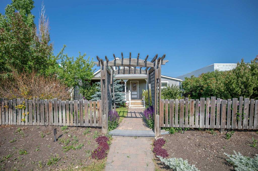 Picture for 125 River Avenue 