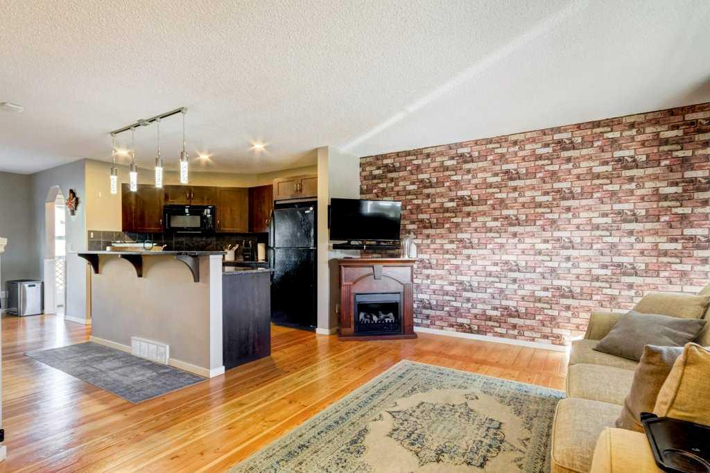 Picture for 107 Walden Terrace SE