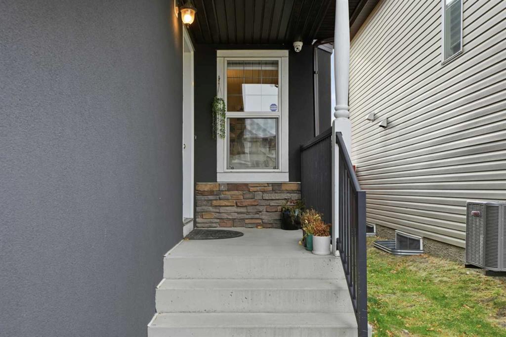 Picture for 167 Taralake Way NE