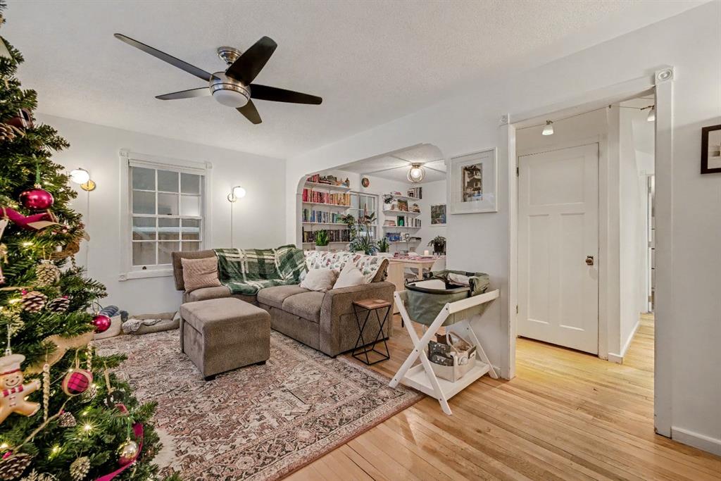 Picture for 1325 18 Avenue NW